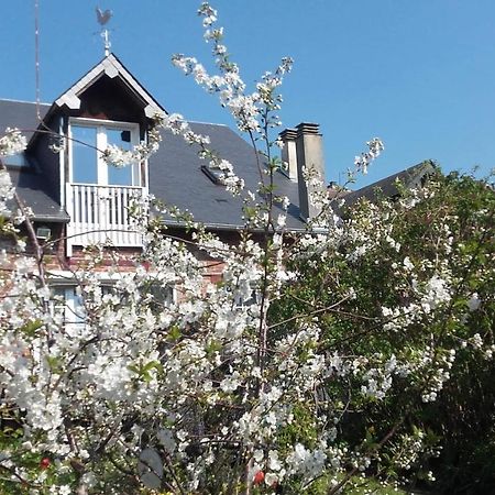 Vacances Paisibles Sur La Cote Fleurie. تروفيي سور مير المظهر الخارجي الصورة